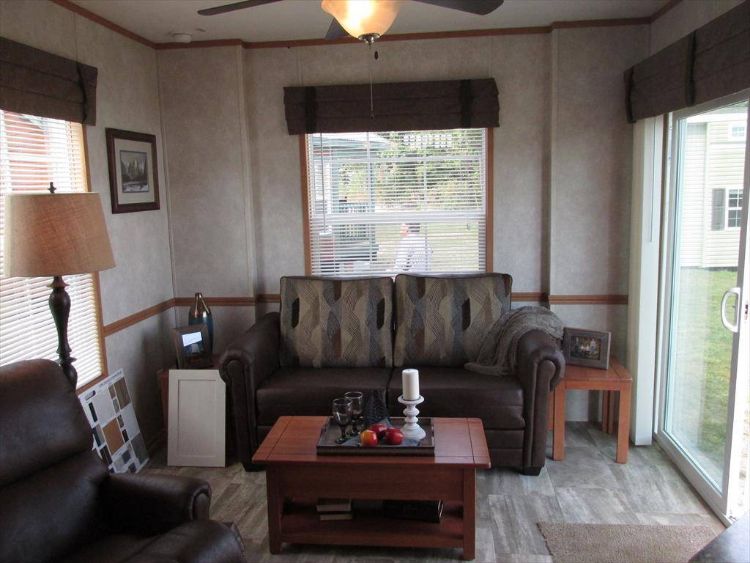 0218 Live in perfect Harmony with this brand new Fairmont model — the interior is a beauty smallhometours.com 2