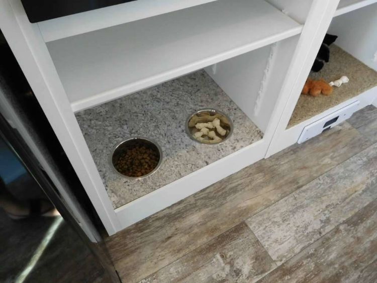 0224 Check out a luxurious park model with the most refreshing of interior designs smallhometours.com 5