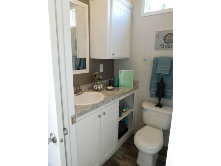 0224 Check out a luxurious park model with the most refreshing of interior designs smallhometours.com 6