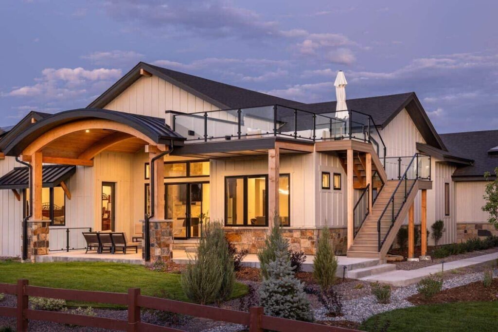0339 95230RW new american home architectural designs smallhometours 4