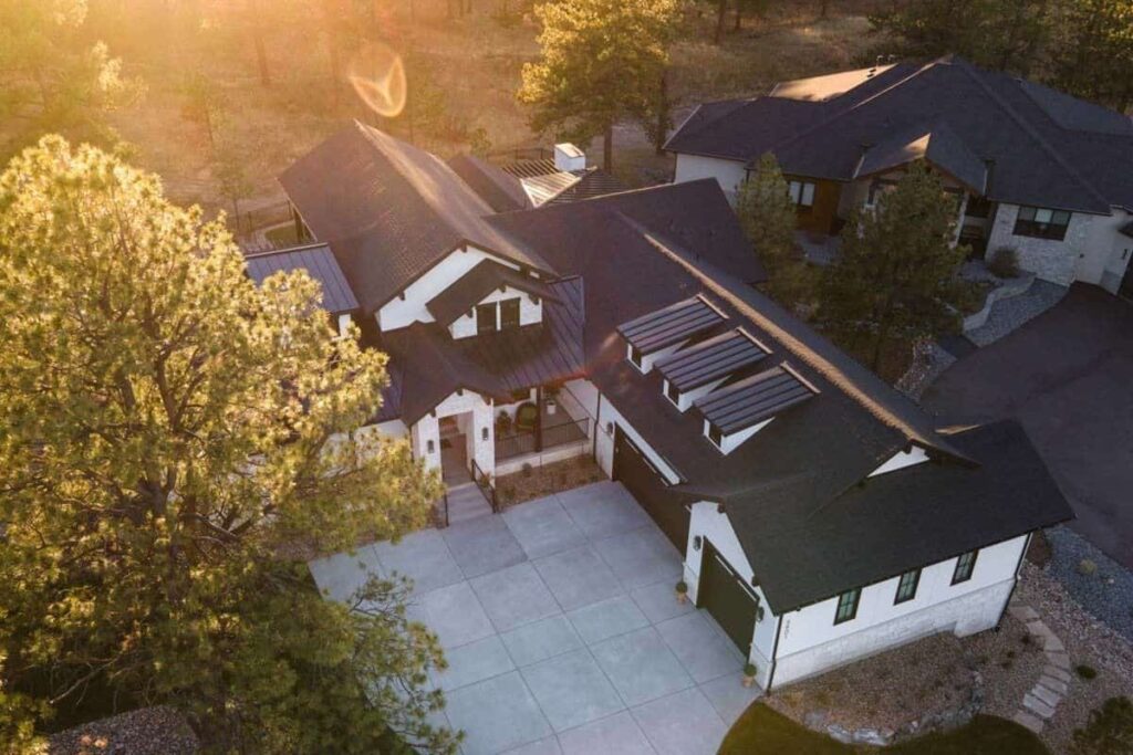 0347 95241RW modern hill country home architectural designs smallhometours 3