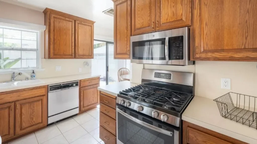 0418 15664 kalisher st granada hills ca zillow smallhometours.com 9