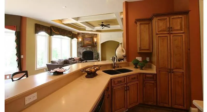 0454 THD 7812 hunters bay traditional home the house designers smallhometours.com 1