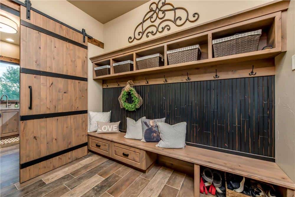 0464 2 bedroom single story rustic ranch smallhometours.com 5