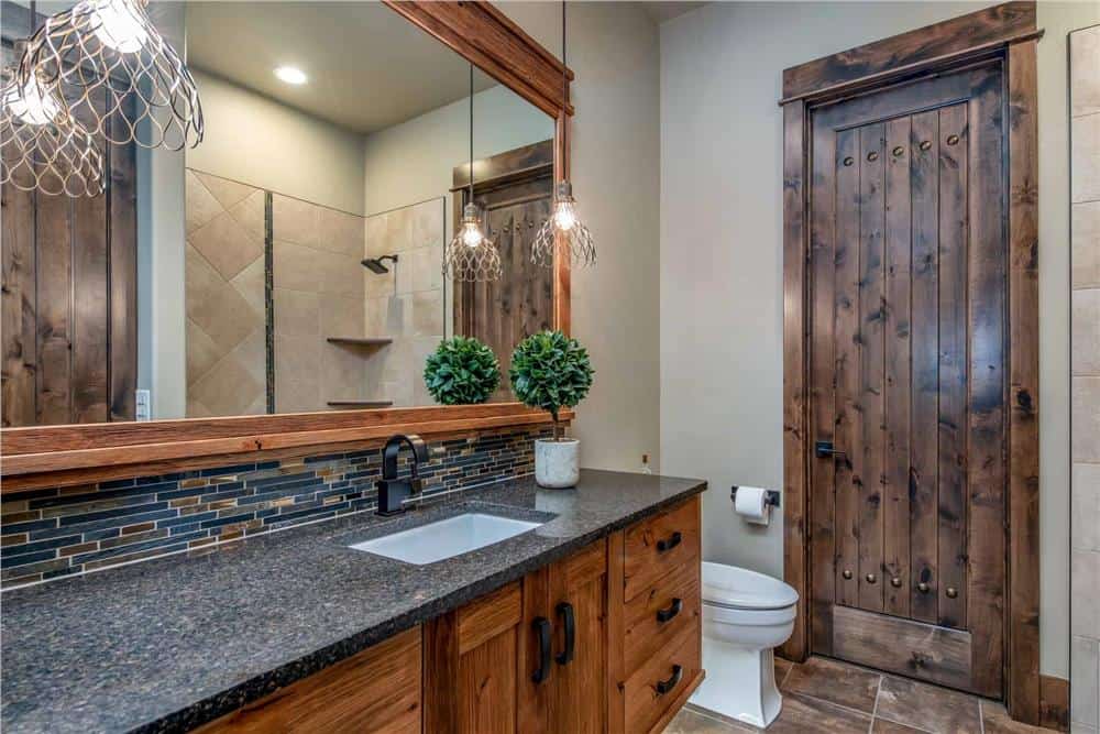 0464 2 bedroom single story rustic ranch smallhometours.com 9