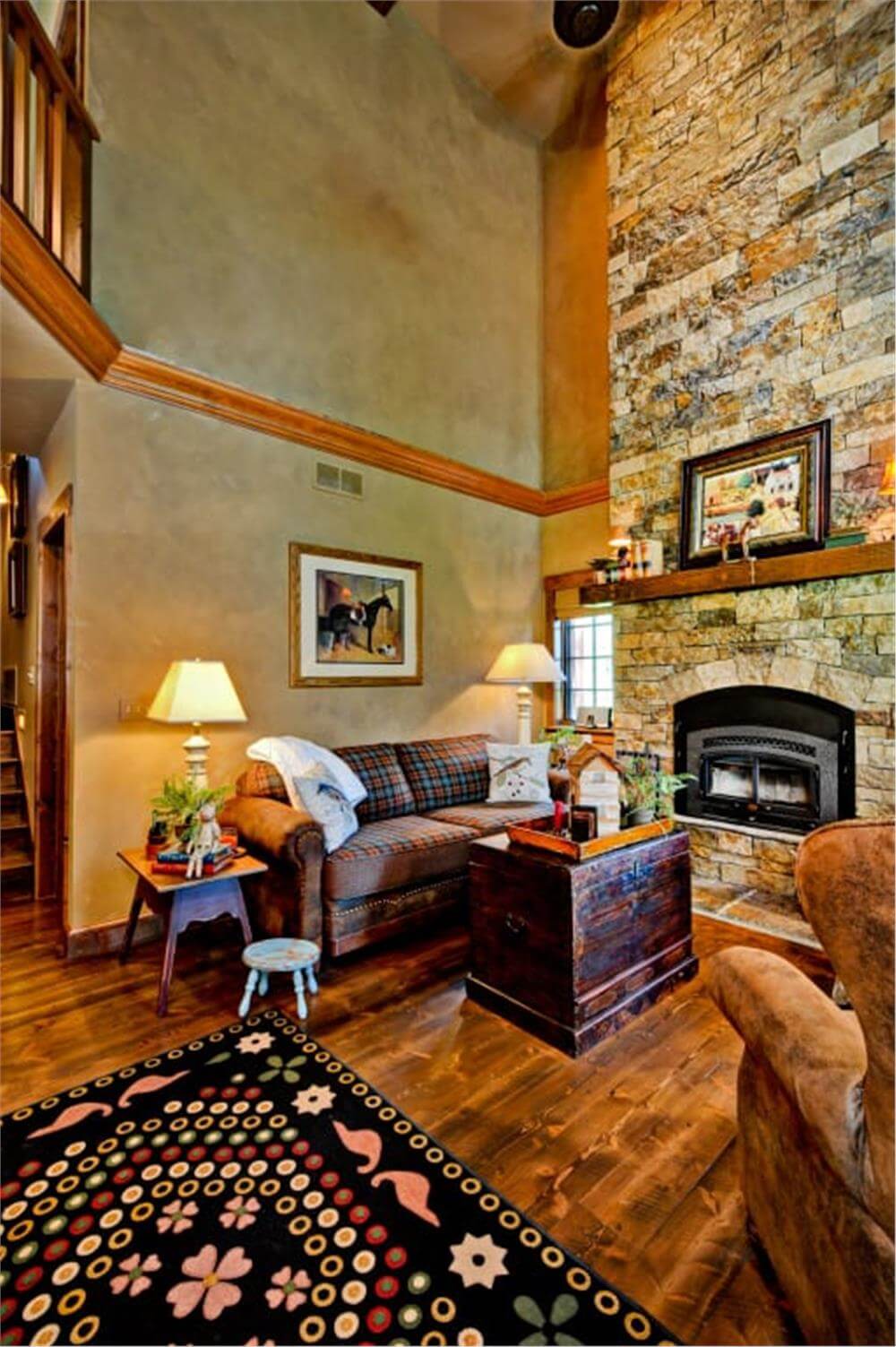 Peek Inside this Picture-Perfect Rustic 2-Bedroom Log Cabin (1,362 Sq ...