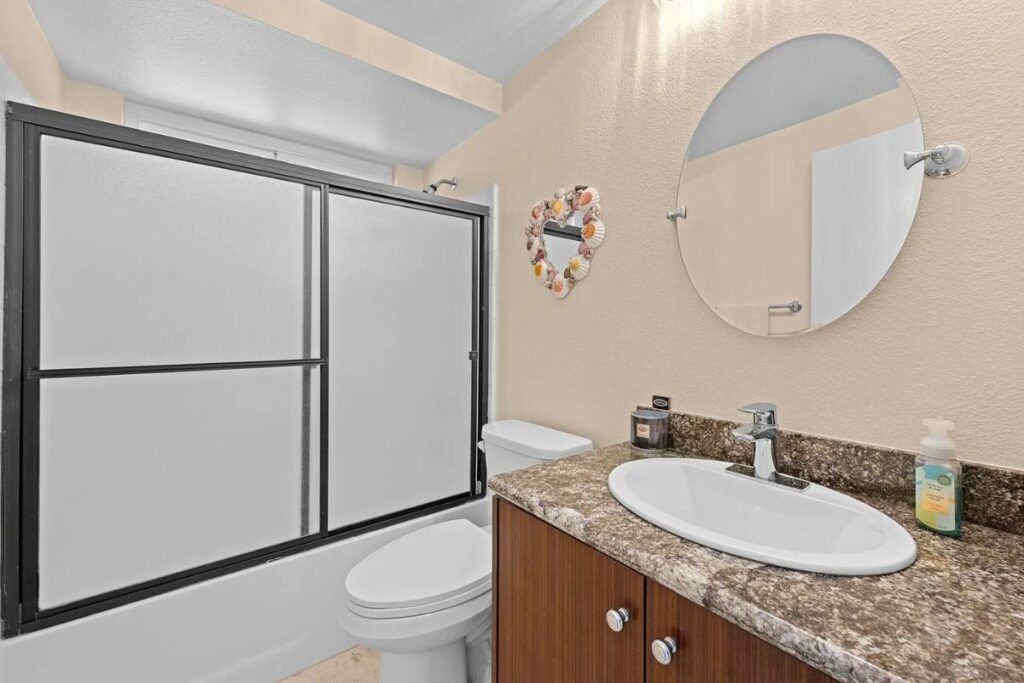 0476 16678129 house plan zillow smallhometours.com 3
