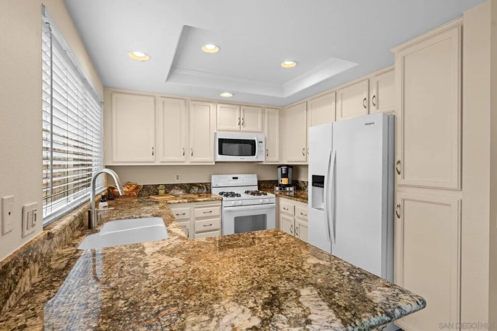 0476 16678129 house plan zillow smallhometours.com 9