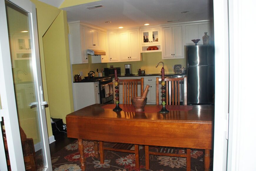 0496 two story 2 bedroom carriage cottage smallhometours.com 3