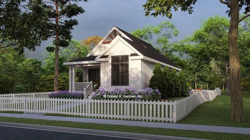 0554 1803 timothy tiny modern farmhouse don gardner smallhometours.com 3