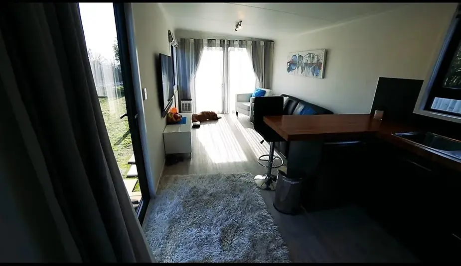 0243 Tiny house on wheels designed to withstand earthquakes smallhometours.com 3