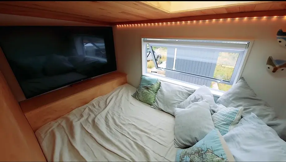 0249 Tiny house with huge movie theatre smallhometours.com 6