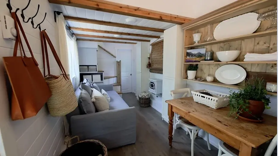 0251 Fabulous farmhouse style tiny home smallhometours.com 6