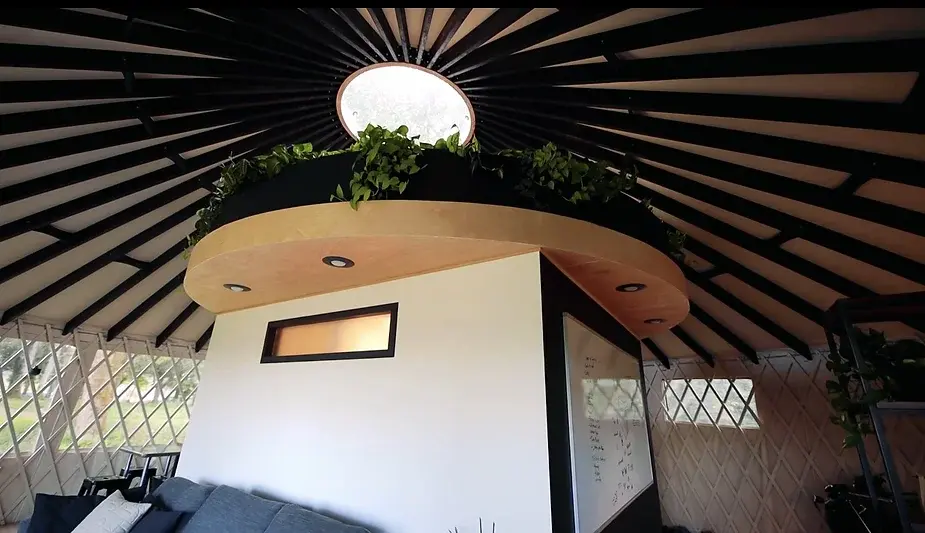 0259 Amazing Yurt tiny house smallhometours.com 8
