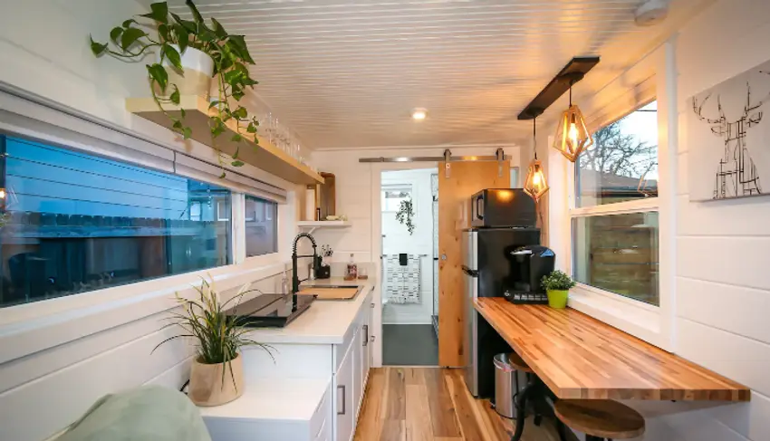 0264 Charming family tiny house that you will rent immediately smallhometours.com 4