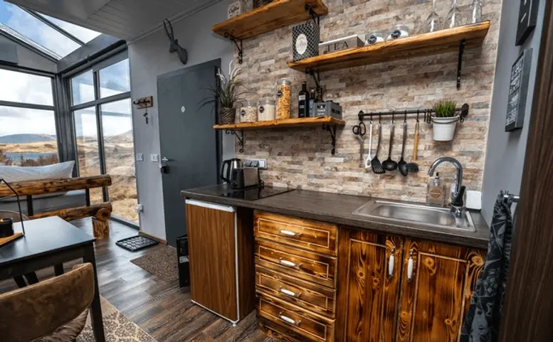 0267 Gorgeous tiny house with the most magnificient view smallhometours.com 6