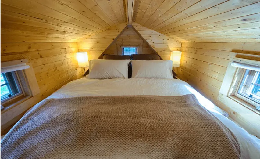 0268 Charming tiny house off grid with a cost between 15 20000 smallhometours.com 3