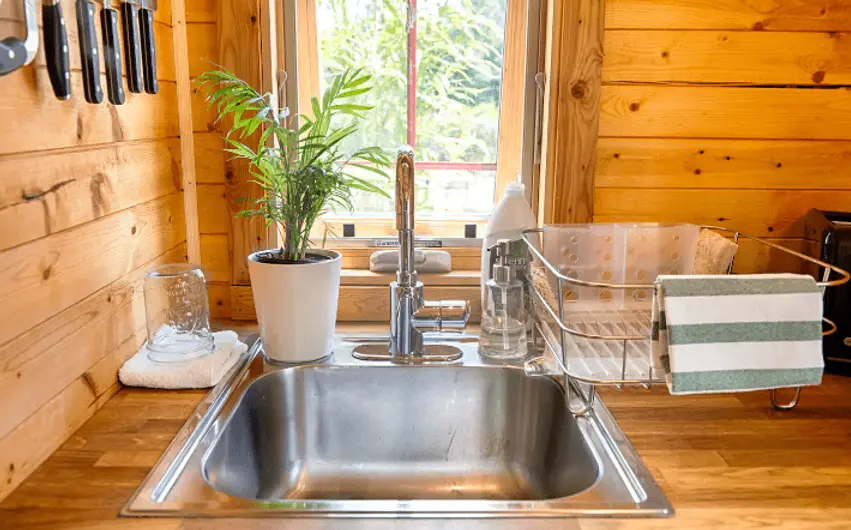 0268 Charming tiny house off grid with a cost between 15 20000 smallhometours.com 4