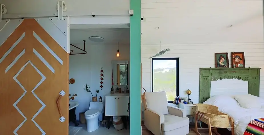 0280 Interior designer create his own colourful tiny house smallhometours.com 3