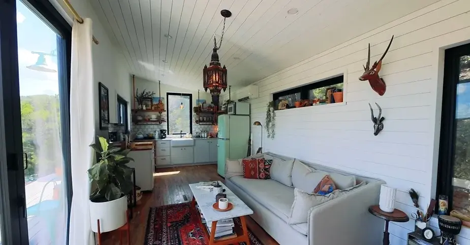 0280 Interior designer create his own colourful tiny house smallhometours.com 6