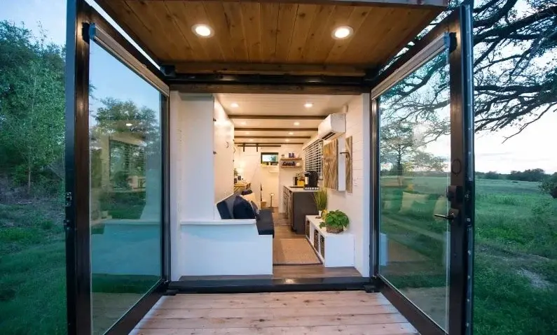0281 Amazing elegant 20 shipping container tiny house smallhometours.com 4