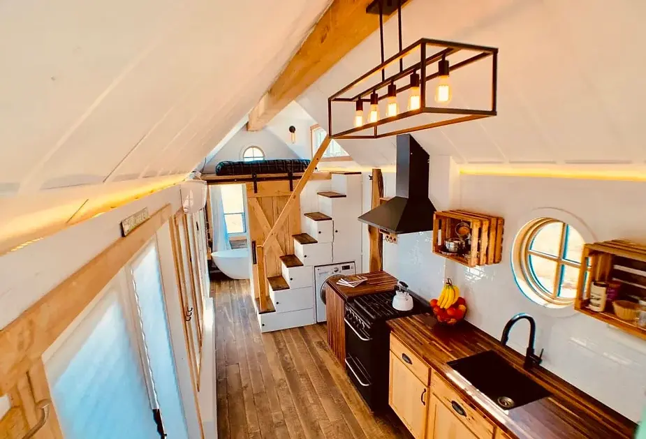 0284 RV hook ups tiny house built for extreme climates smallhometours.com 2