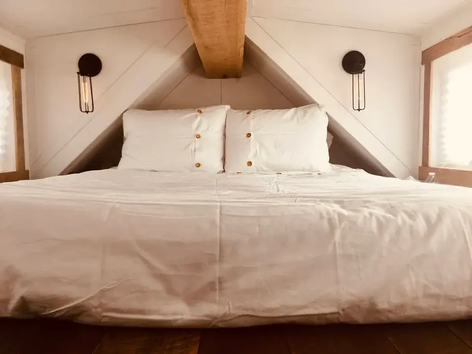 0284 RV hook ups tiny house built for extreme climates smallhometours.com 3
