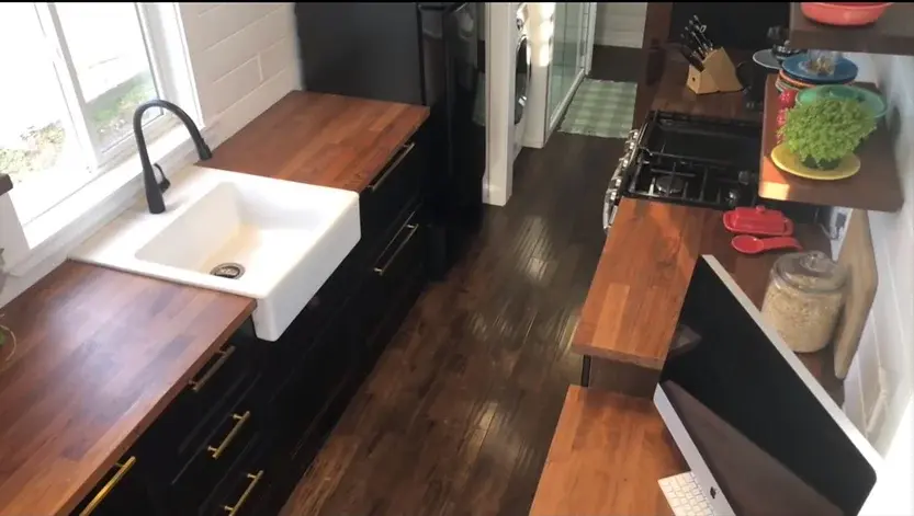 0288 Living in 280 square feet modern tiny house with two kids smallhometours.com 6