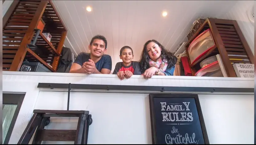 0289 338 square feet tiny house to obtain financial freedom smallhometours.com 5