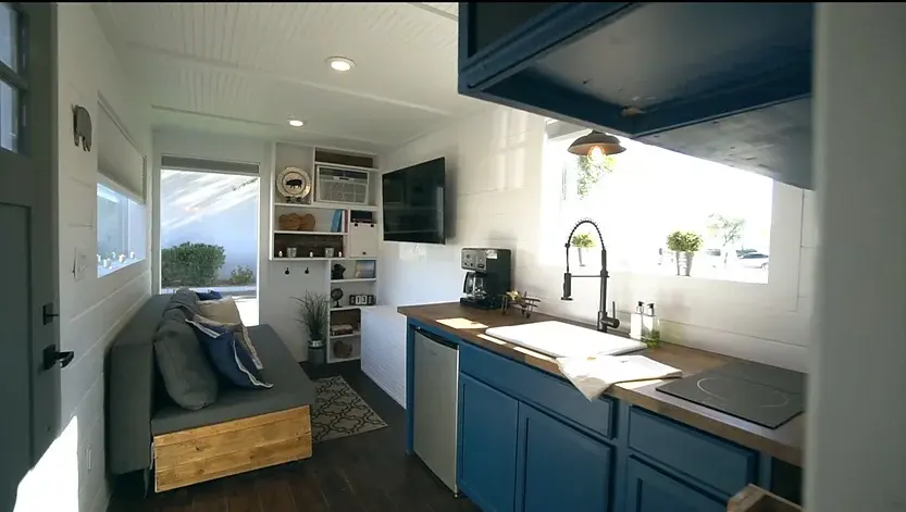 0290 Affordable 8 x 20 shipping container tiny house for 39K smallhometours.com 6