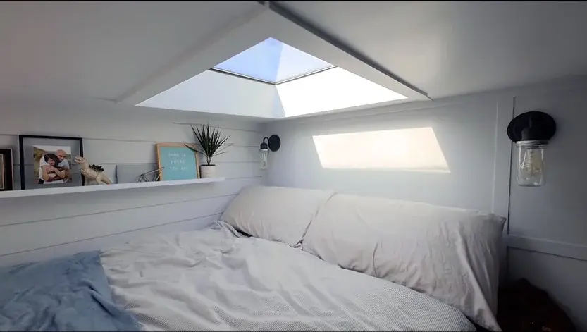 0291 Therapists couple build incredible tiny house from DIY project smallhometours.com 4