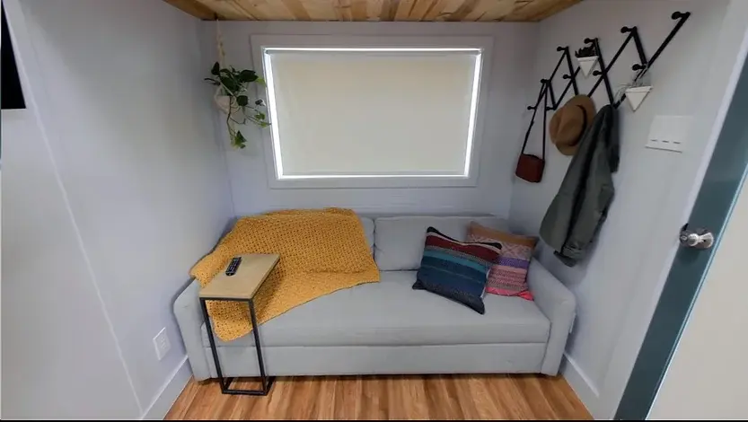 0291 Therapists couple build incredible tiny house from DIY project smallhometours.com 8