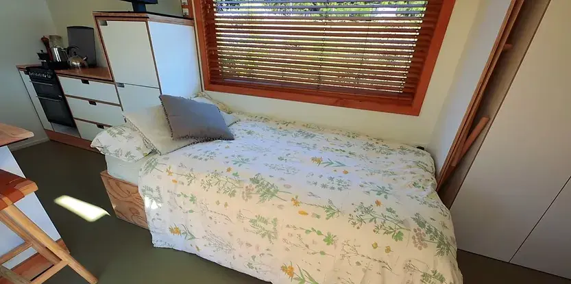 0293 Olympic athlete bring her dream to life build beautiful tiny home smallhometours.com 10