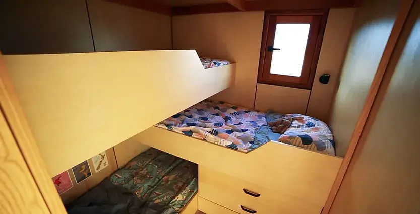 0296 Family of 5s living in tiny house with clever design ideas smallhometours.com 1