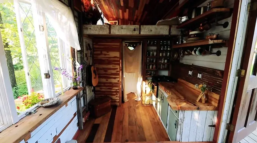 0299 12000 amazing tiny house designed for body movement smallhometours.com 1
