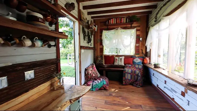 0299 12000 amazing tiny house designed for body movement smallhometours.com 3