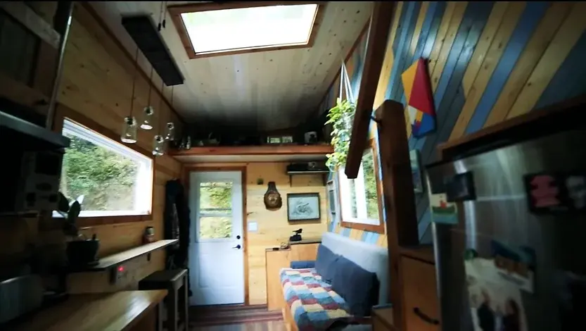 0302 A tiny house beautiful designed for very tall people smallhometours.com 5