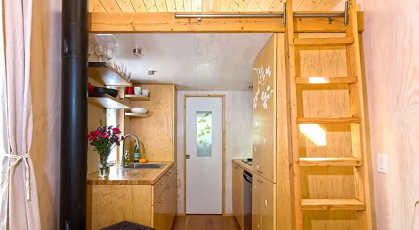 0329 Home office using 2 tiny houses in L deck smallhometours.com 5