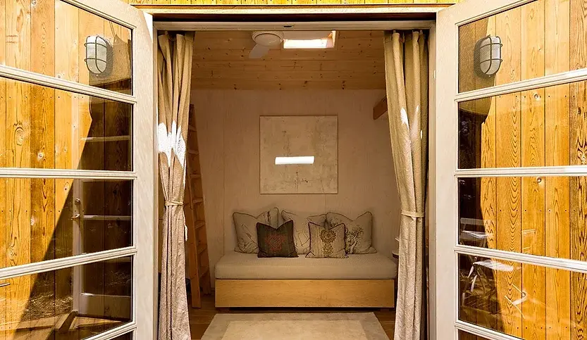 0329 Home office using 2 tiny houses in L deck smallhometours.com 6