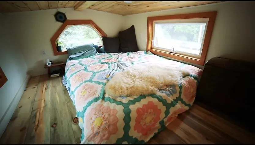 0334 Biodegrade 22F off grid green tiny house designed for a sustainable future smallhometours.com 2