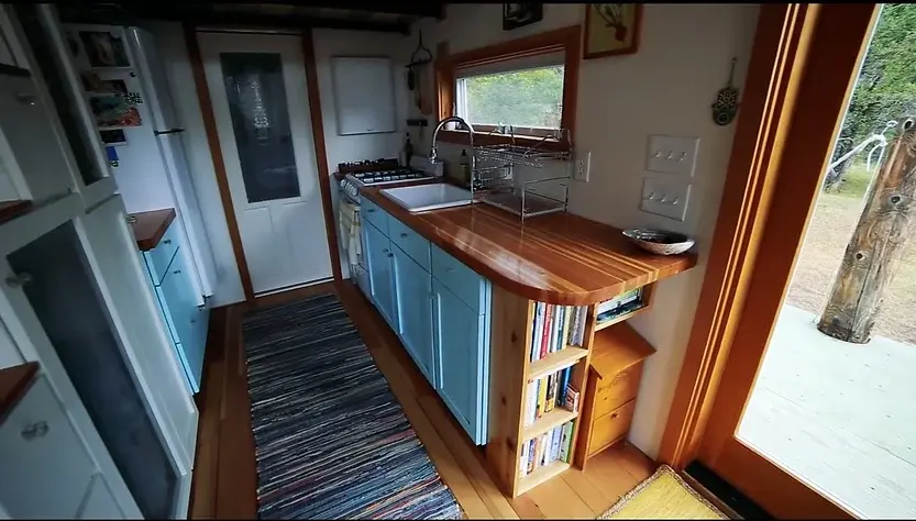 0334 Biodegrade 22F off grid green tiny house designed for a sustainable future smallhometours.com 4