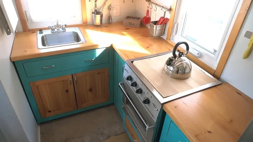 0338 Why this couple sold their tiny house after 3 years living off grid smallhometours.com 3