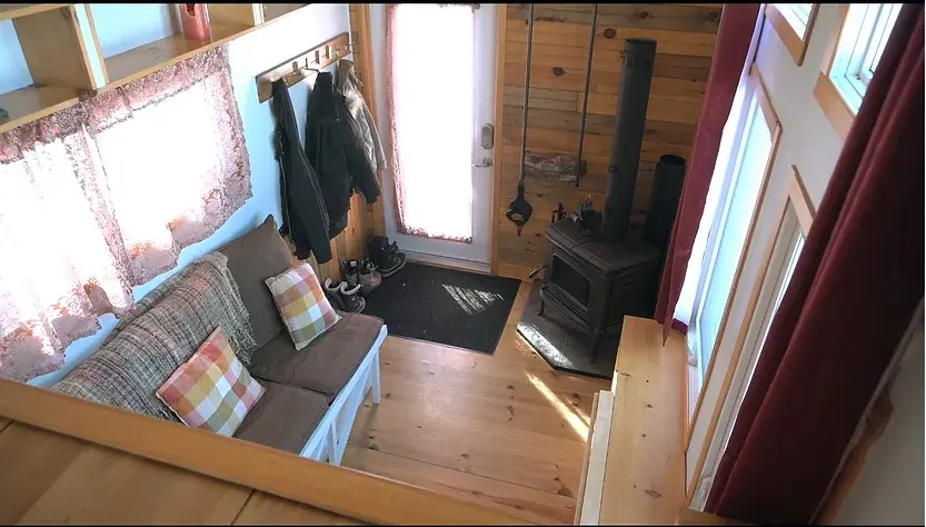 0338 Why this couple sold their tiny house after 3 years living off grid smallhometours.com 4