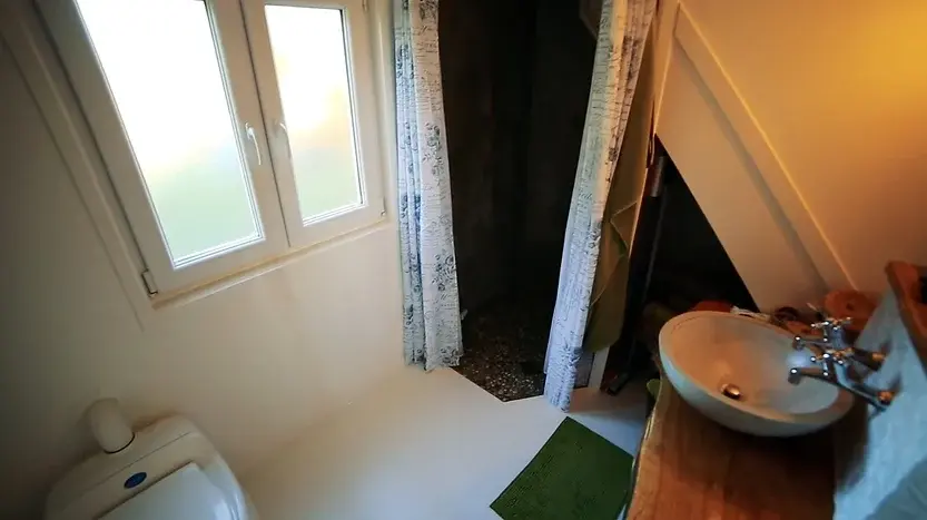 0346 Super spacious tiny house made with SIPs US 55.000 smallhometours.com 3