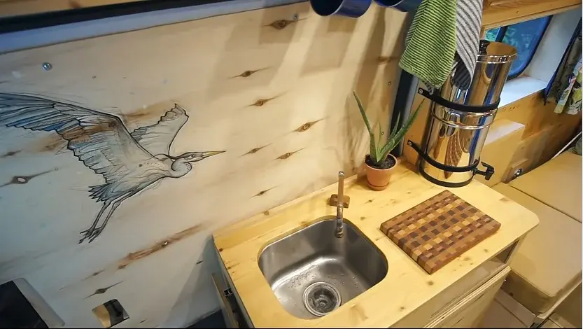 0351 Smart ideas in this spectacular conversion 2015 ford transit van smallhometours.com 5