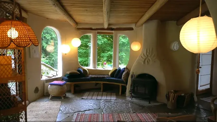0359 Cozy cob cottage a sustainable green building smallhometours.com 1