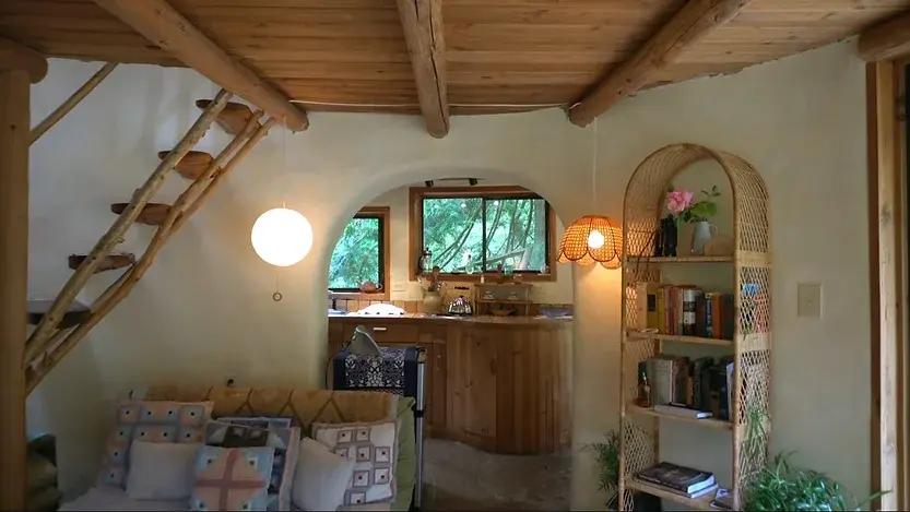 0359 Cozy cob cottage a sustainable green building smallhometours.com 8