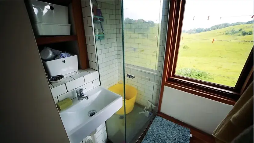 0367 Stunning small house made from hemp smallhometours.com 7