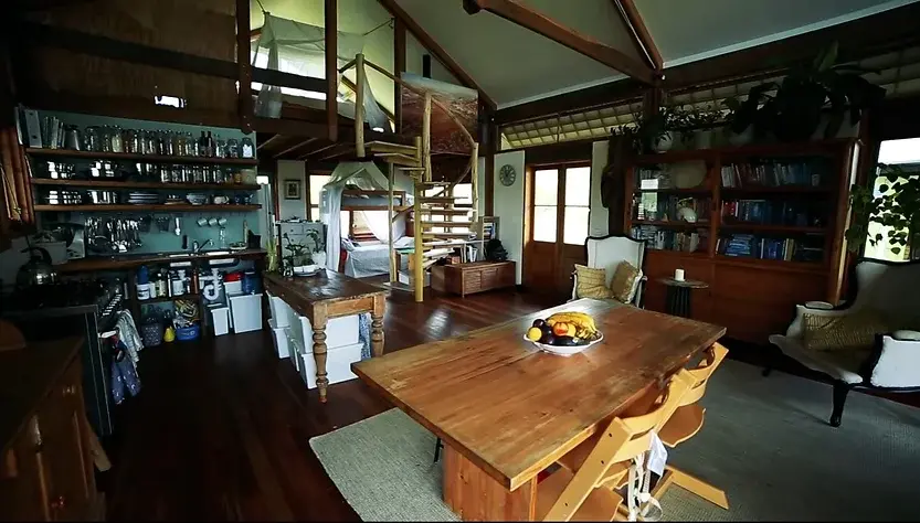 0367 Stunning small house made from hemp smallhometours.com 8