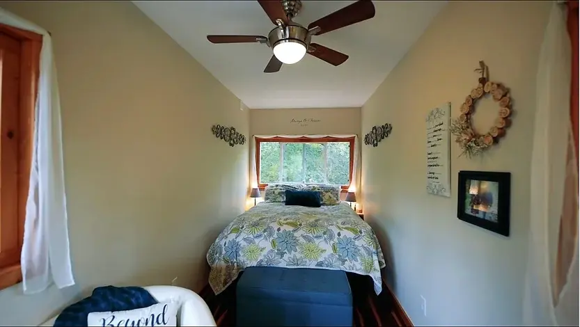 0387 Amazing home from one 20ft and one 40ft shipping container for debt free living smallhometours.com 6